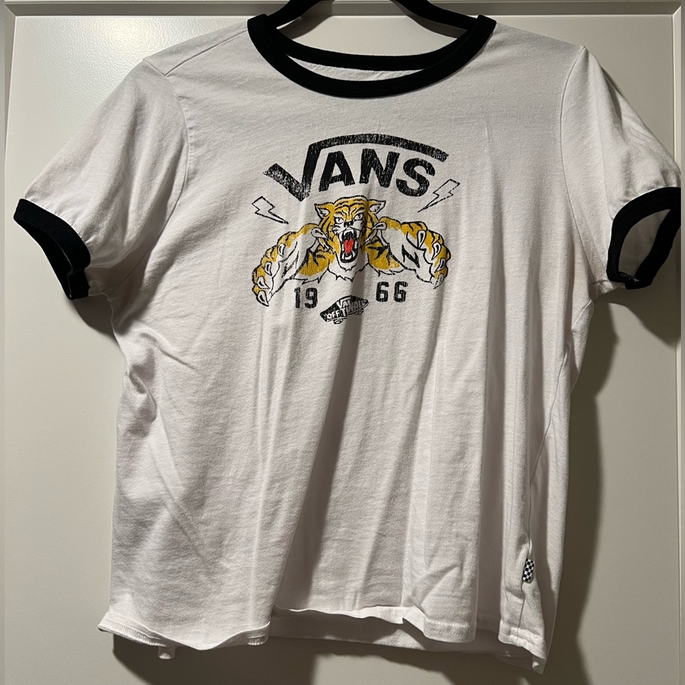 Vans women shirt size medium